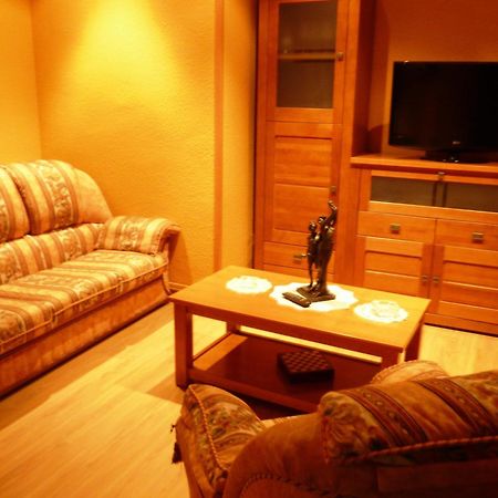 Apartamento Turistico Guara Casa Castro Barbastro Zewnętrze zdjęcie