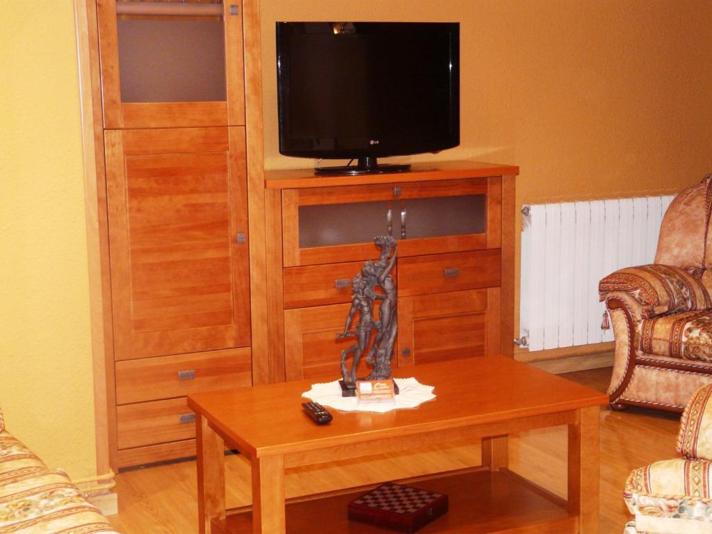 Apartamento Turistico Guara Casa Castro Barbastro Zewnętrze zdjęcie